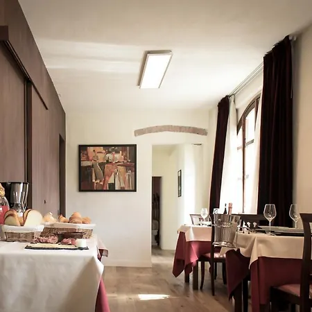 Le Stanze Della Musica 3* Borgomale